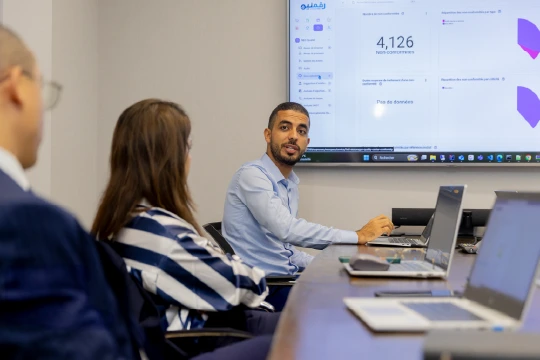 équipe NEONOVIA Raqmaneo