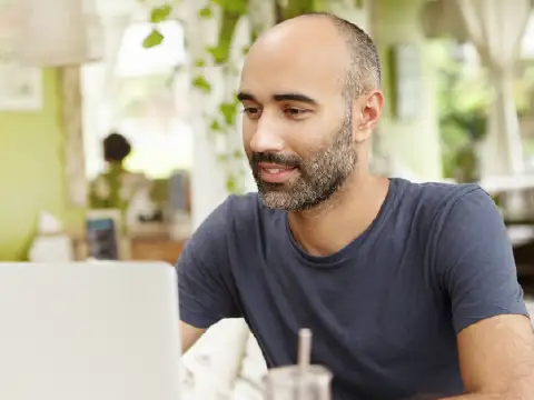 un usager du guichet unique numérique